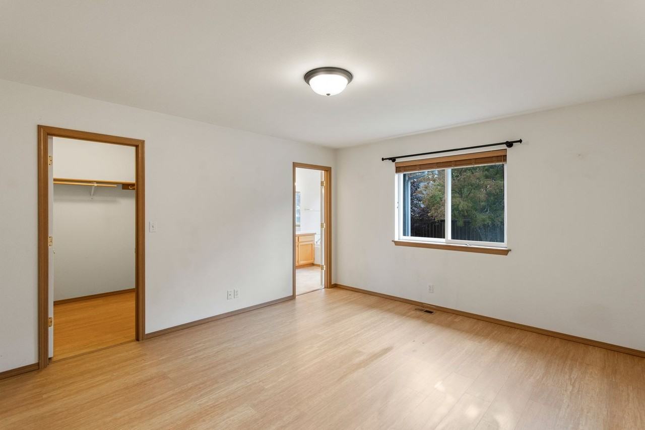 2067 Sw Rosario Pl - Photo 7 of 13