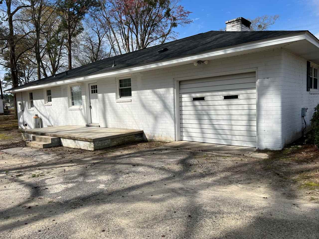 412 N Wilson St - Photo 3 of 21