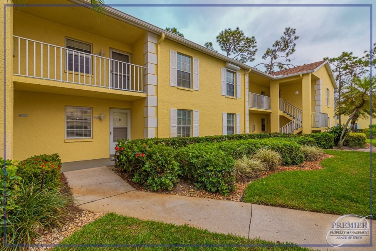 2562 Kings Lake Blvd - Photo 2 of 24