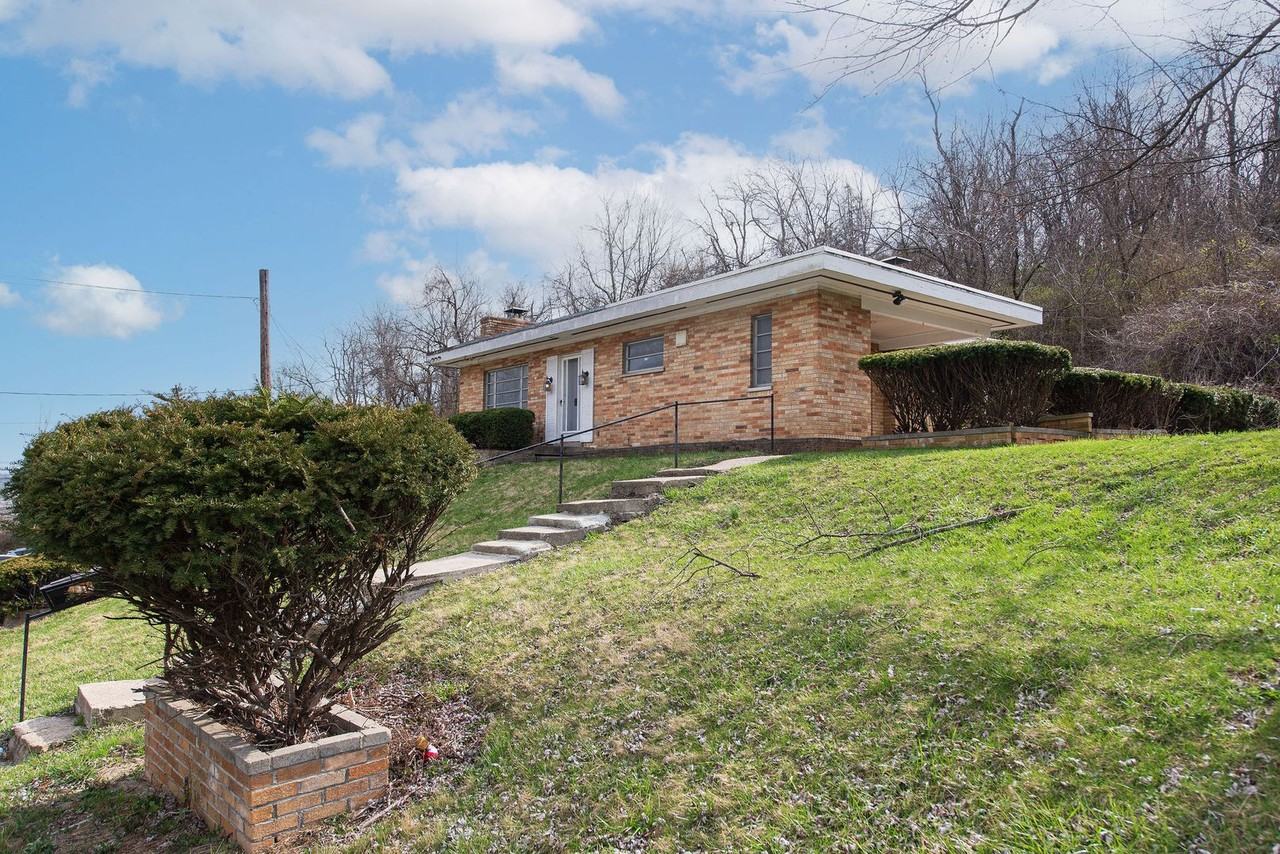 1914 Grand Ave - Photo 2 of 26