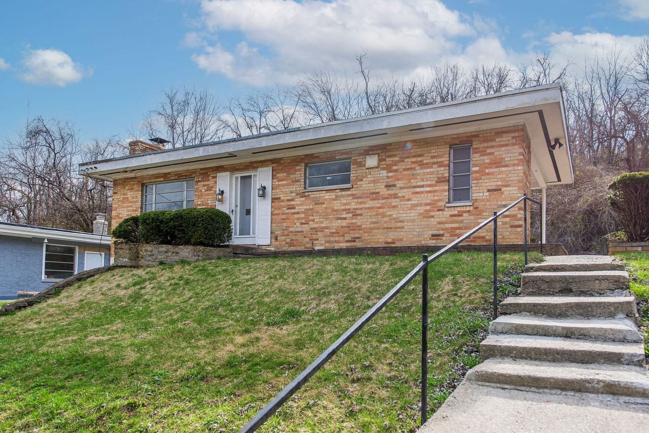 1914 Grand Ave - Photo 3 of 26