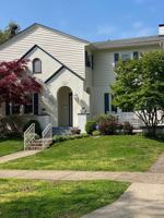 featured image of 2534 Tennyson Ave