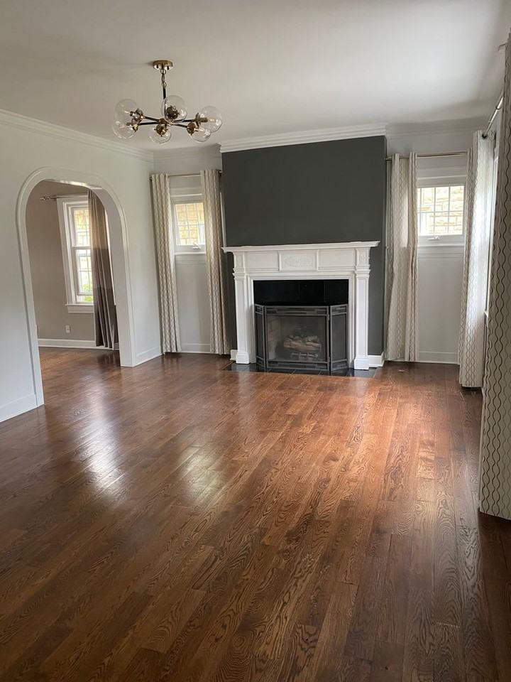 2534 Tennyson Ave - Photo 3 of 31