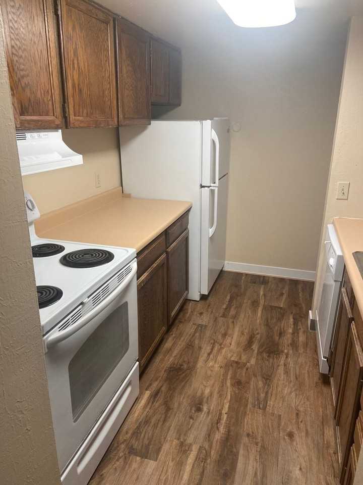 1111 Maxwell Ave #116 - Photo 6 of 16