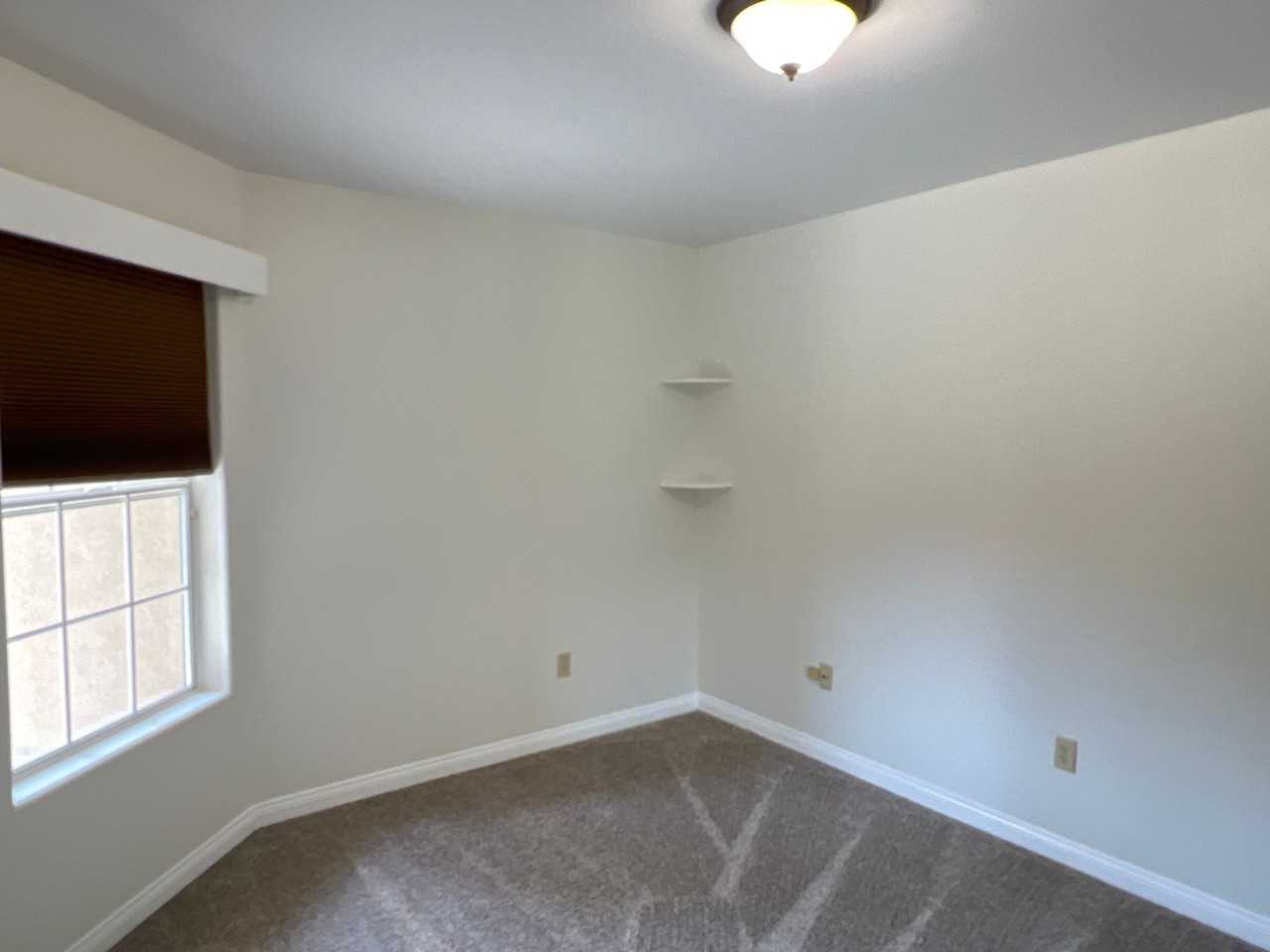 11102 Mohican Dr - Photo 3 of 22