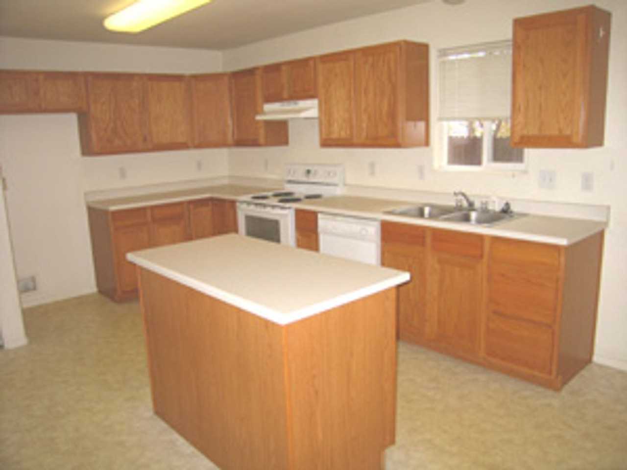 299 Ellers Grv - Photo 3 of 11