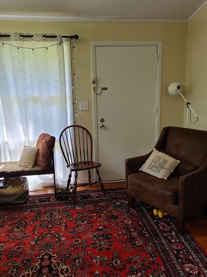 708 Harper Ave - Photo 4 of 9