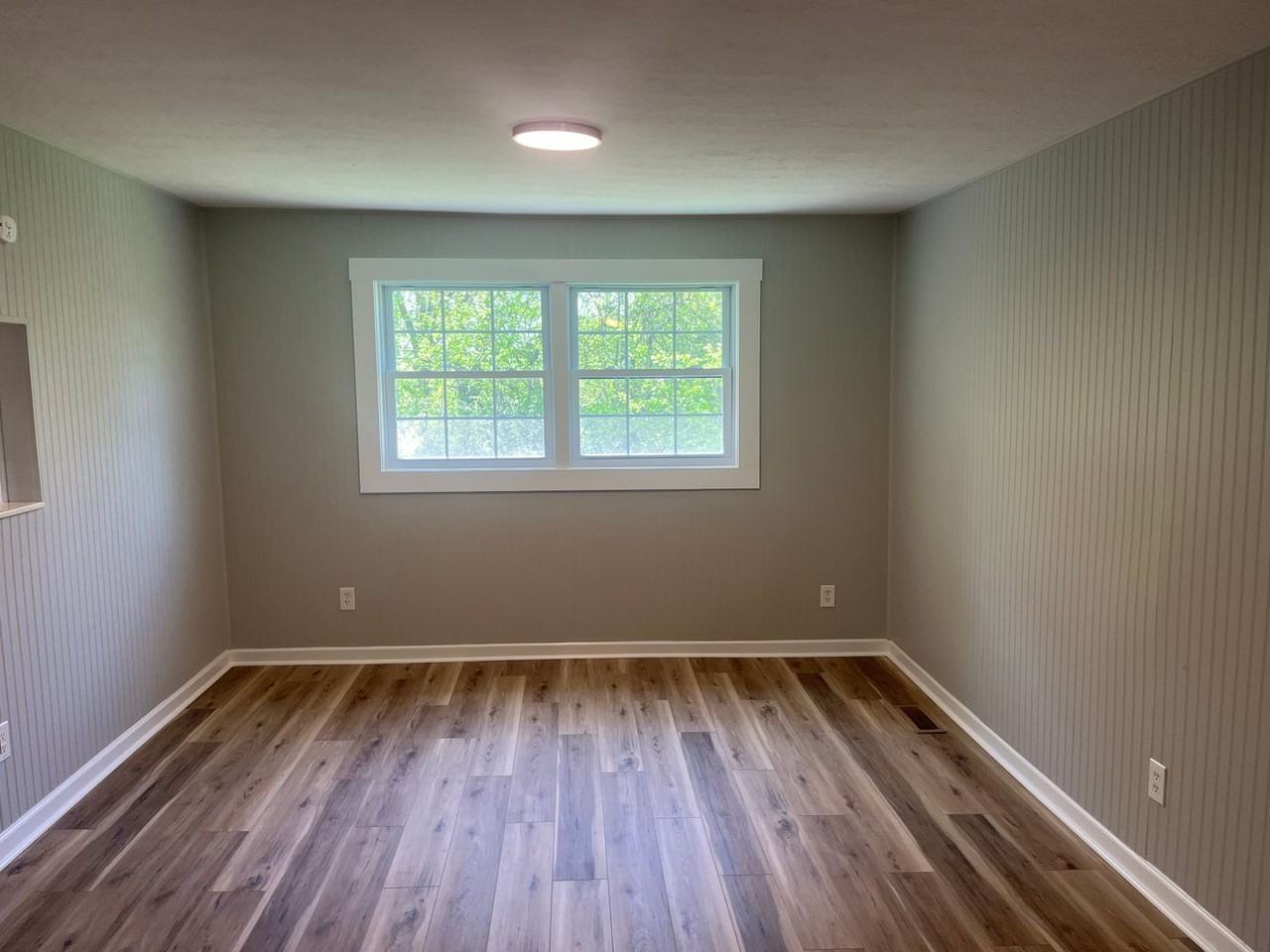 5213 Pleasant Ridge Rd - Photo 5 of 12
