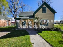 featured image of 209 S 400 E