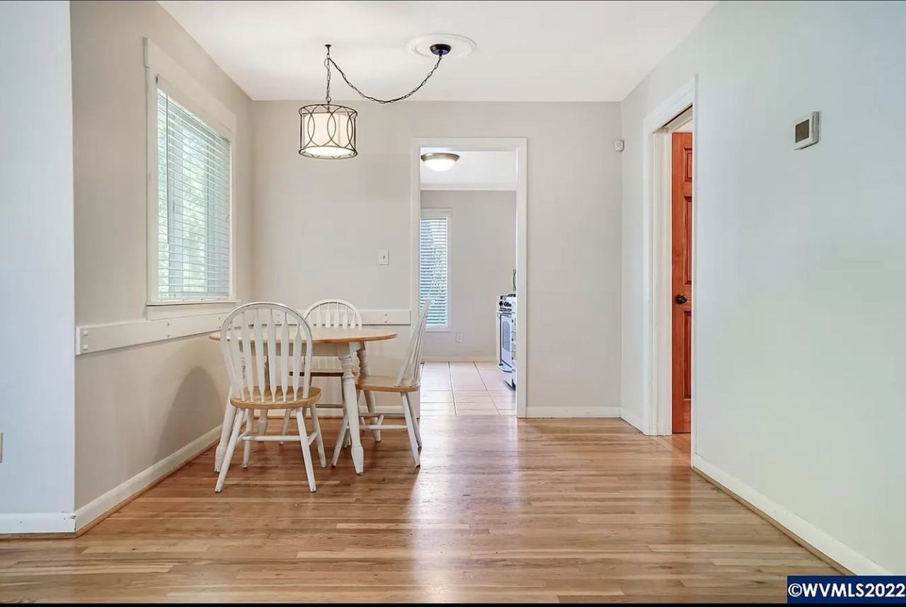 837 Nw 10th St - Photo 6 of 26