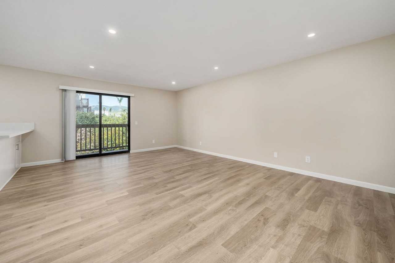 241 Ocean View - Photo 5 of 17