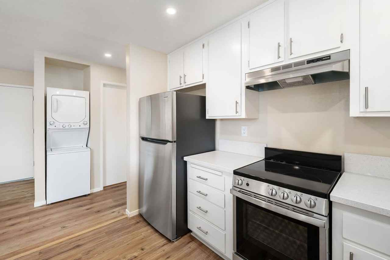 241 Ocean View - Photo 6 of 17