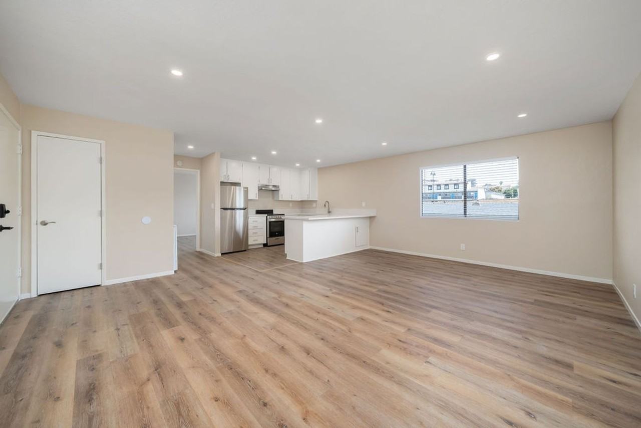 241 Ocean View - Photo 2 of 14