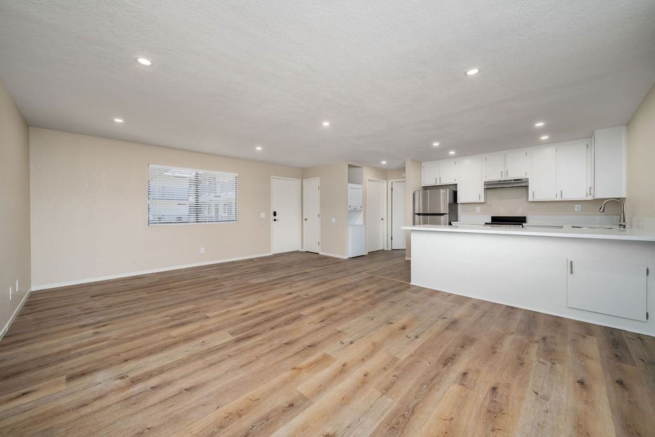 241 Ocean View - Photo 5 of 14