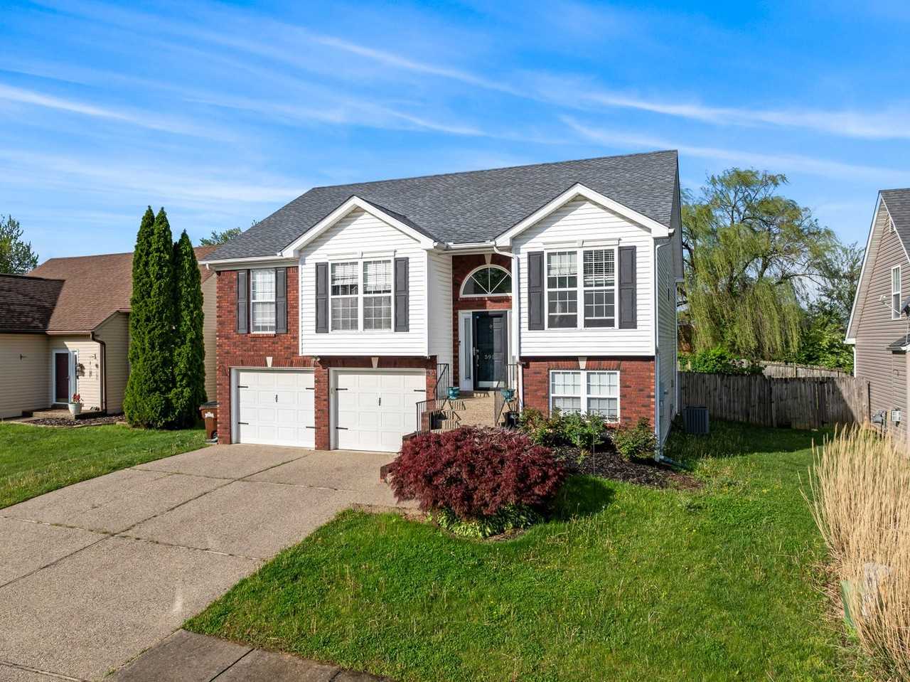 5912 Mercury Dr - Photo 3 of 29