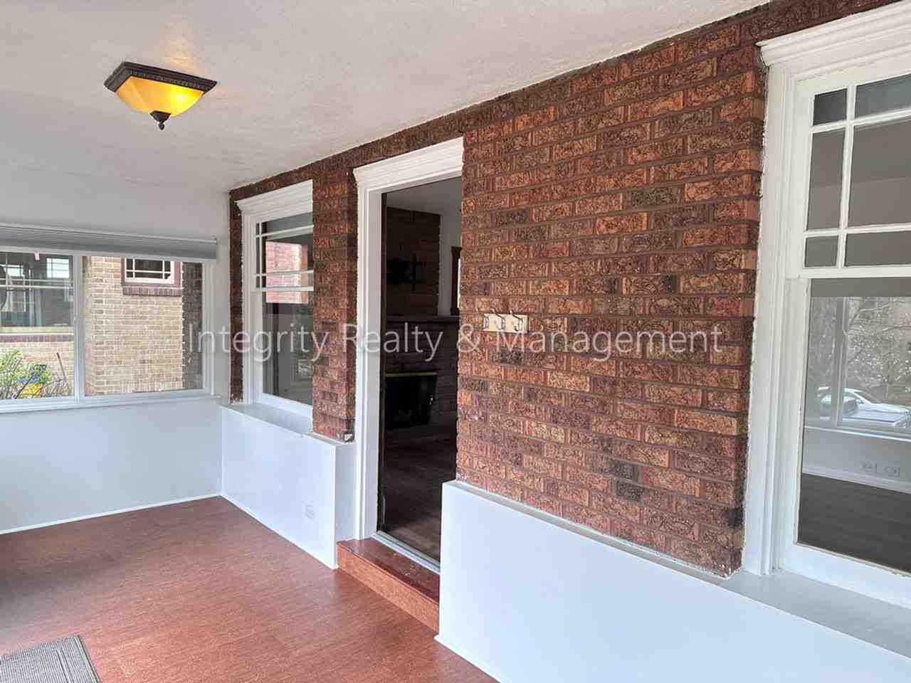 4631 W Moncrieff Pl - Photo 6 of 39