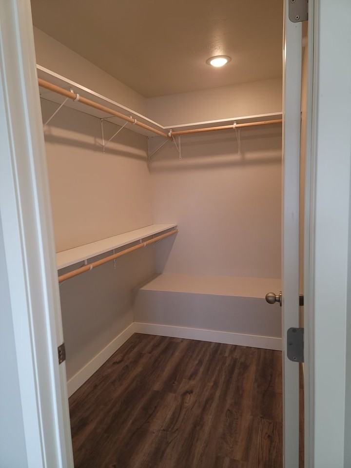 194 Mcgriff Way - Photo 7 of 16
