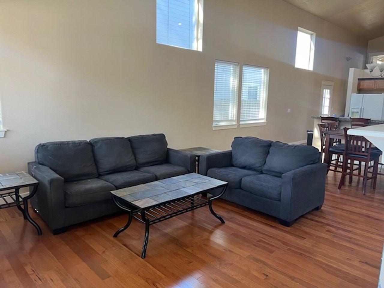 1615 S Euclid Ave - Photo 2 of 17