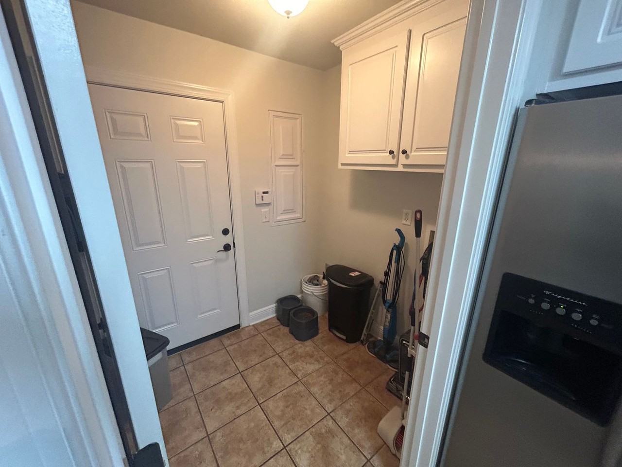 120 Belvedere Ln - Photo 7 of 15