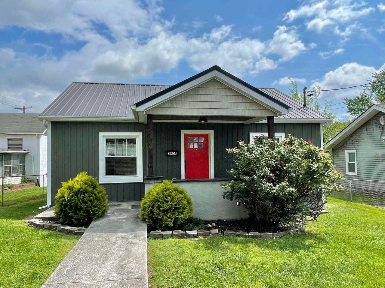 2904 Henegar Rd, Knoxville, TN 37917 2 Bedroom House for 2,000/month