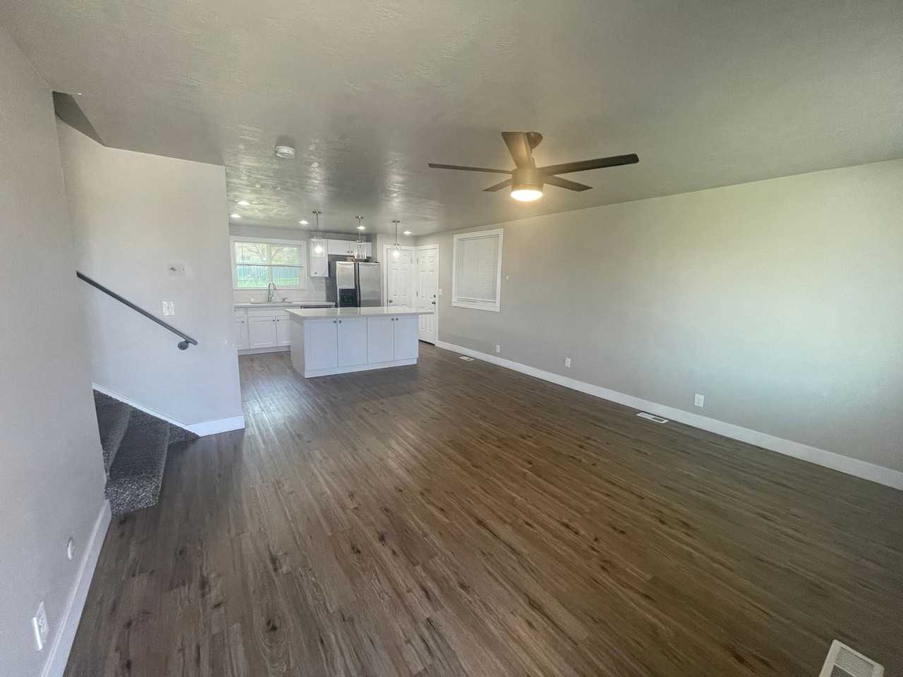 4763 Westpoint Dr - Photo 2 of 38