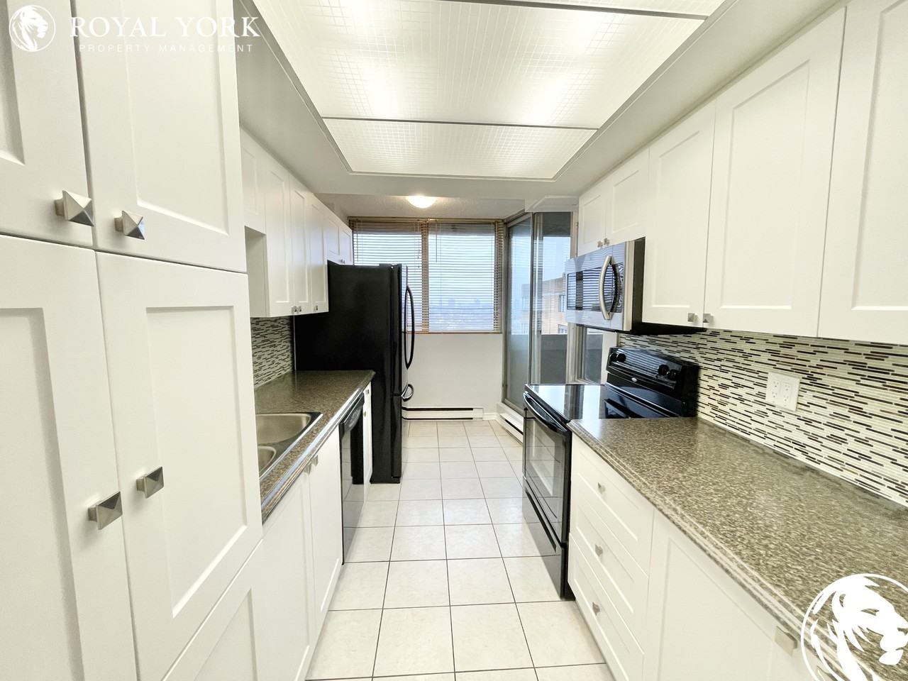 2707-530 Laurier Avenue West, Ottawa, Ontario K1R 7T1 - Photo 3 of 22