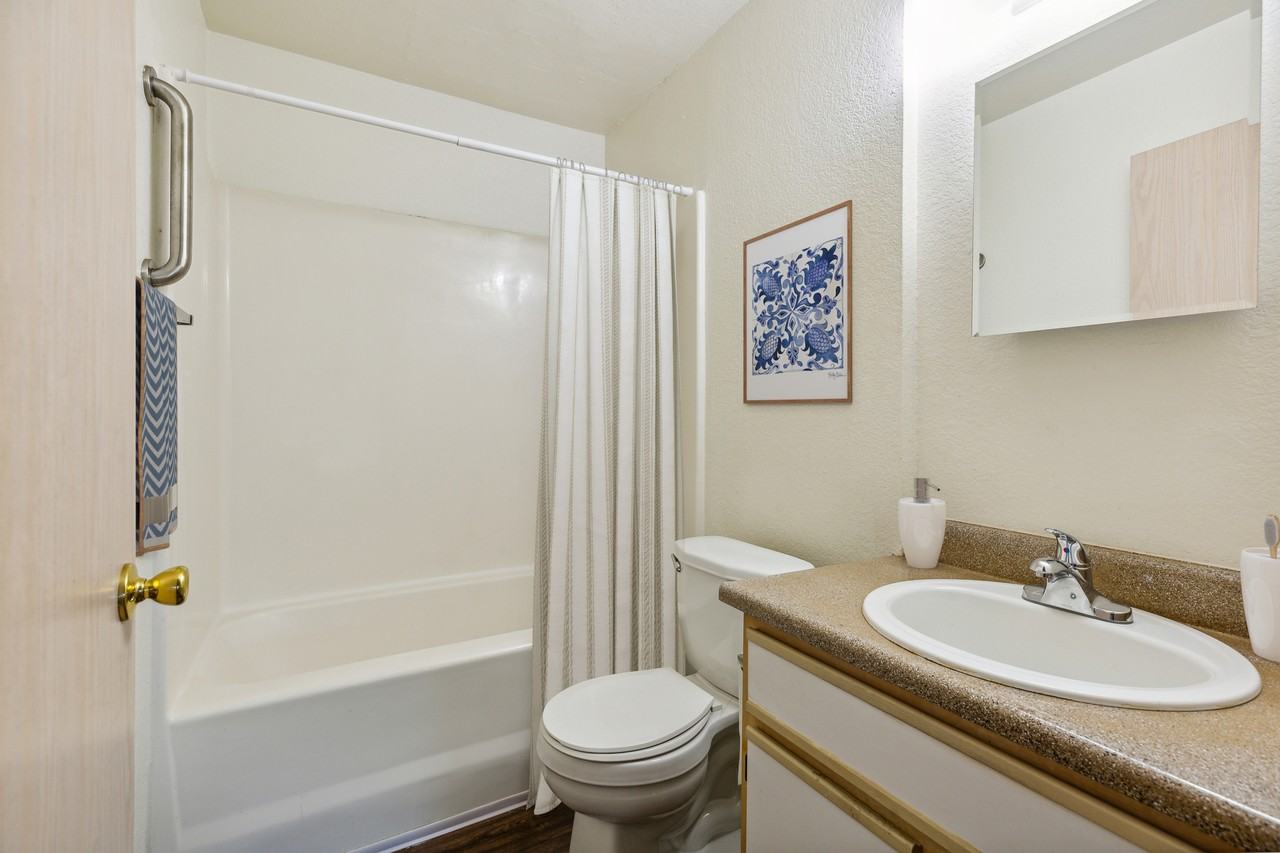 Bristol Woods Apartments 1201 Ne 8th St, Gresham, OR 97030 Zumper