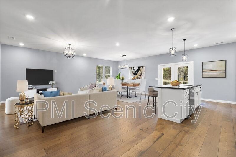 1316 Gadd Rd - Photo 3 of 40