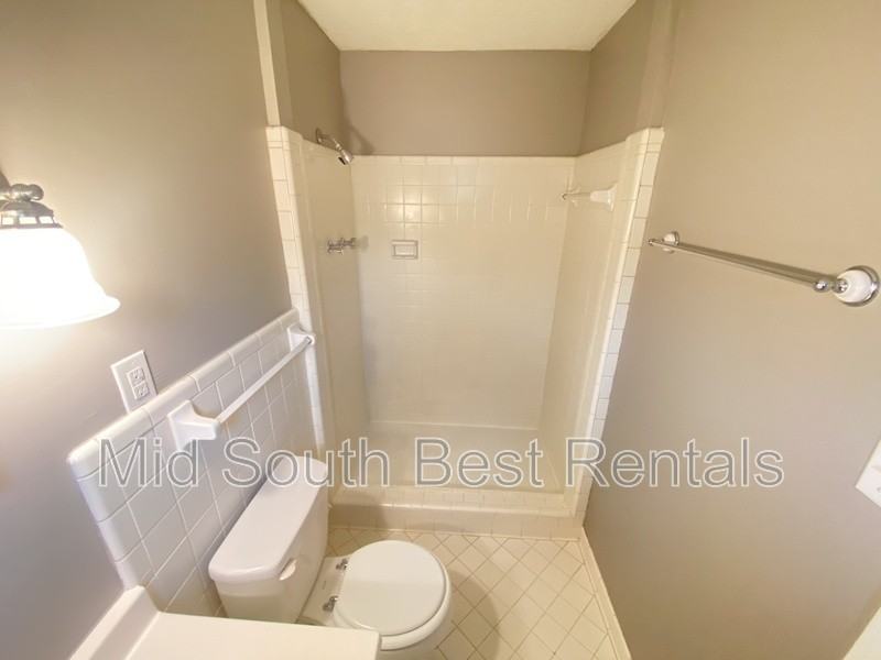 6145 Quince Rd - Photo 7 of 10