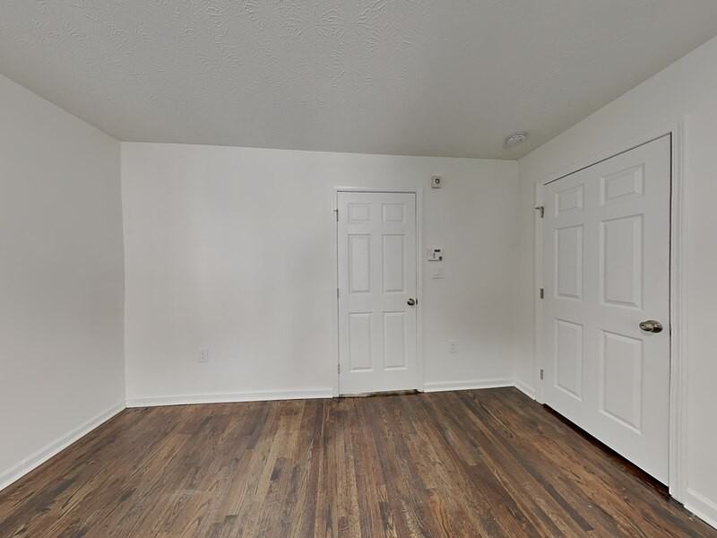 805 Spencer St Nw - Photo 5 of 17