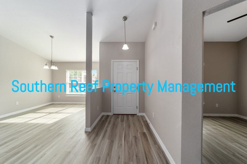 6589 Sw 144th Street Rd - Photo 5 of 34