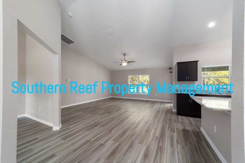 6589 Sw 144th Street Rd - Photo 6 of 34