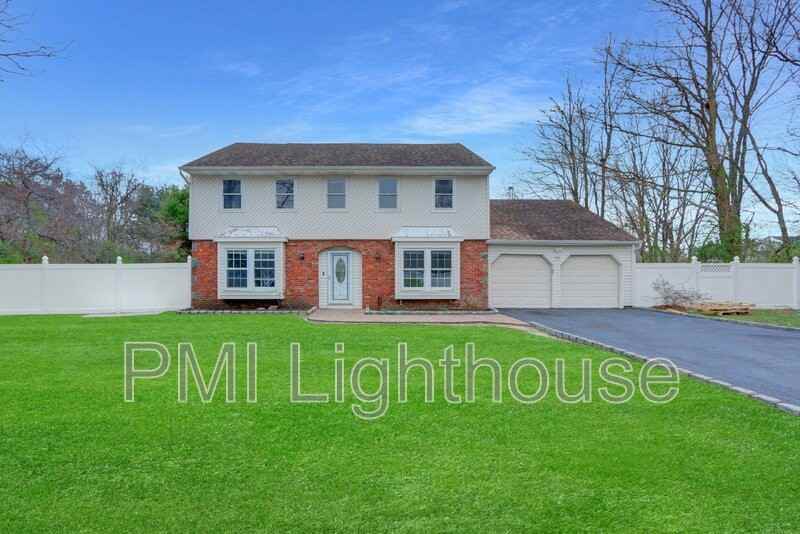 71 Lambeth St - Photo 2 of 23