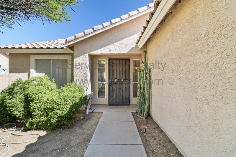 8656 E Crescent Ave - Photo 3 of 25