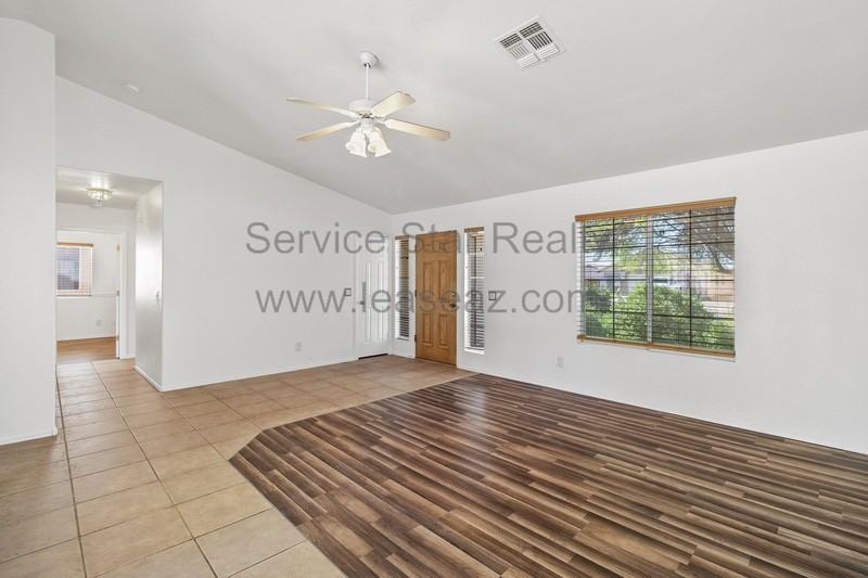 8656 E Crescent Ave - Photo 7 of 25