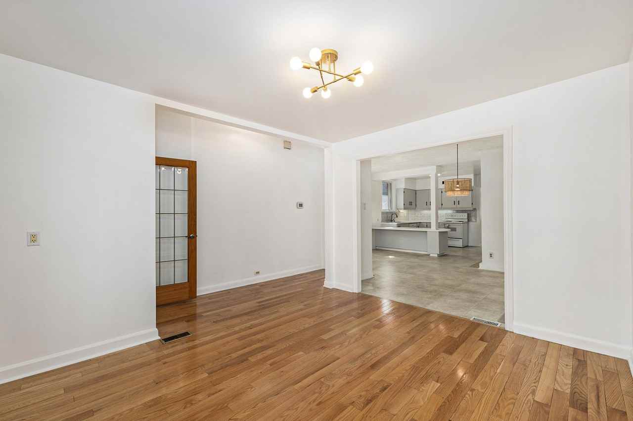 30 Foster Street - Photo 3 of 25