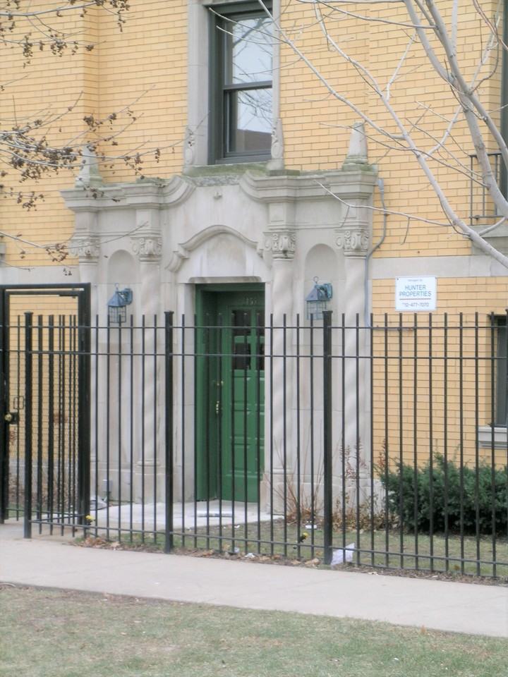 3355 W. Eastwood Apartments in Lincoln Square, Chicago, IL 60625 Zumper