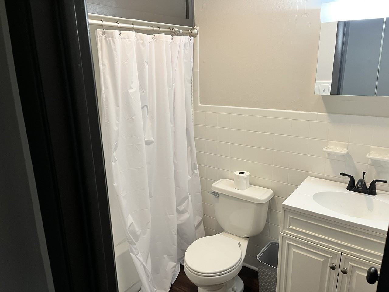 1714 Ross St #5 - Photo 2 of 3
