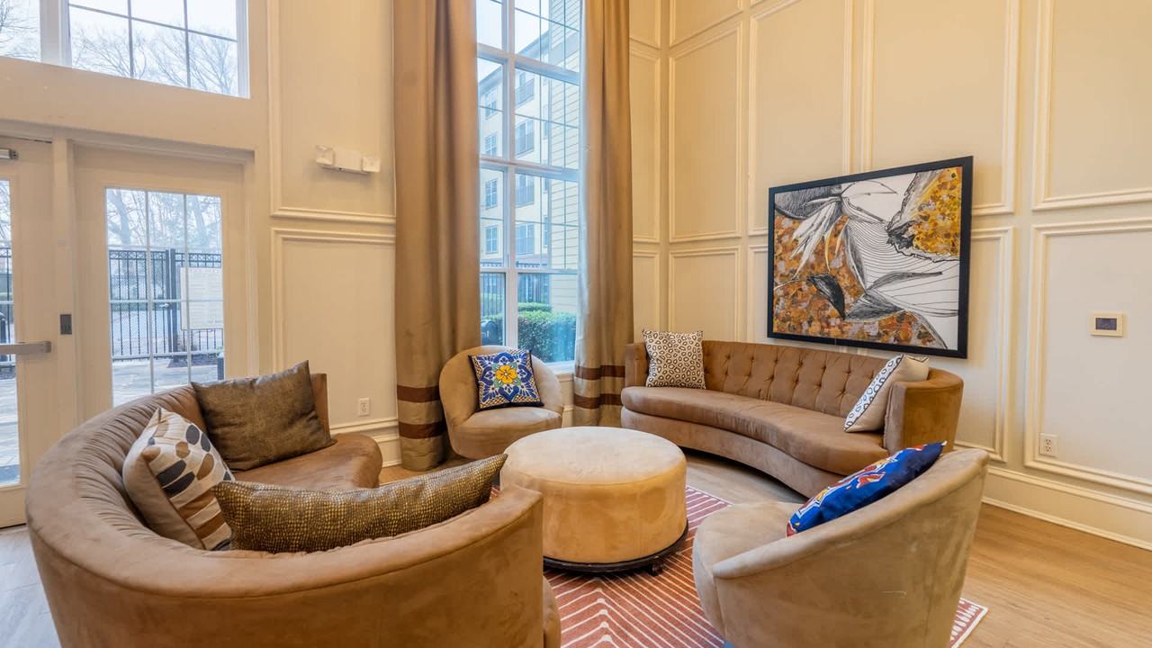 Mosaic at Metro - Photo 6 of 50