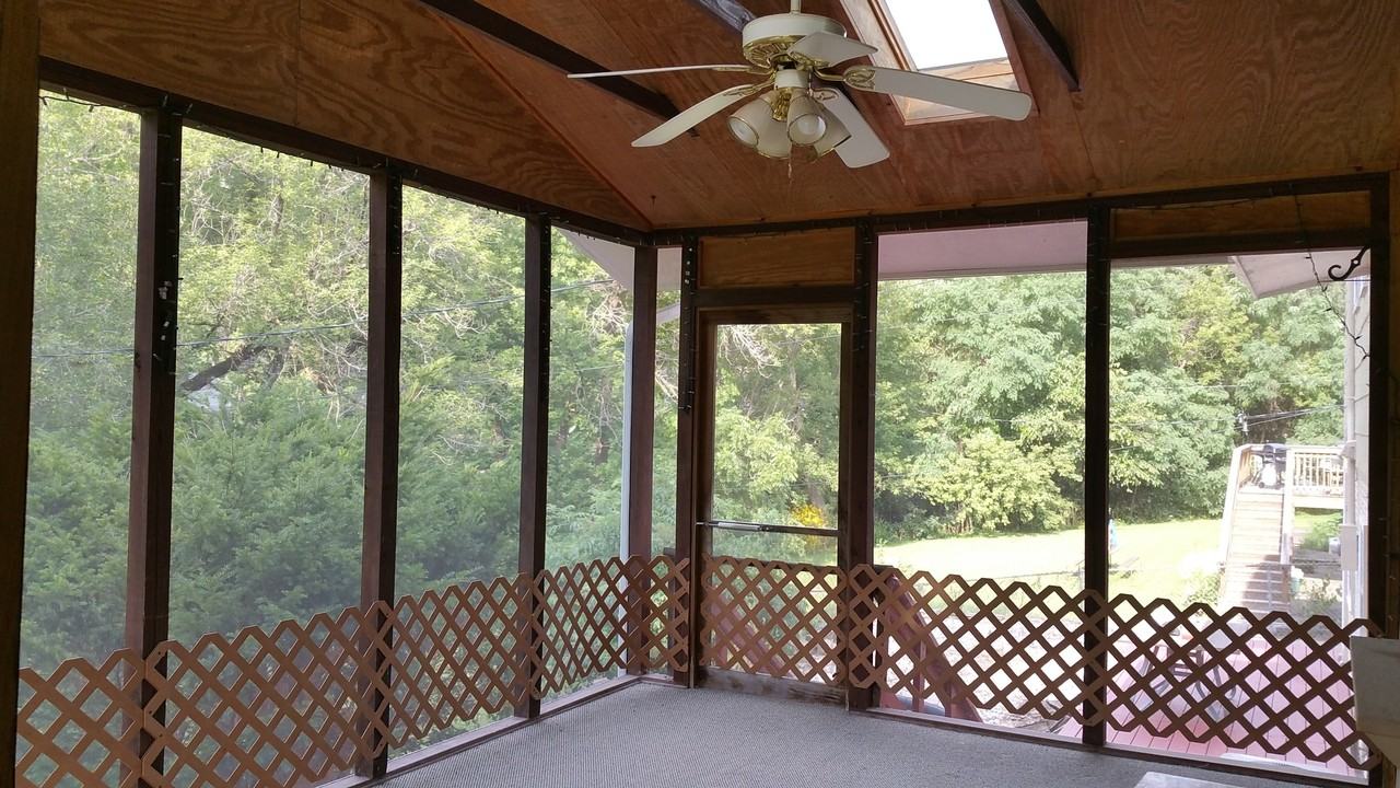 3006 Brookside Dr - Photo 3 of 12