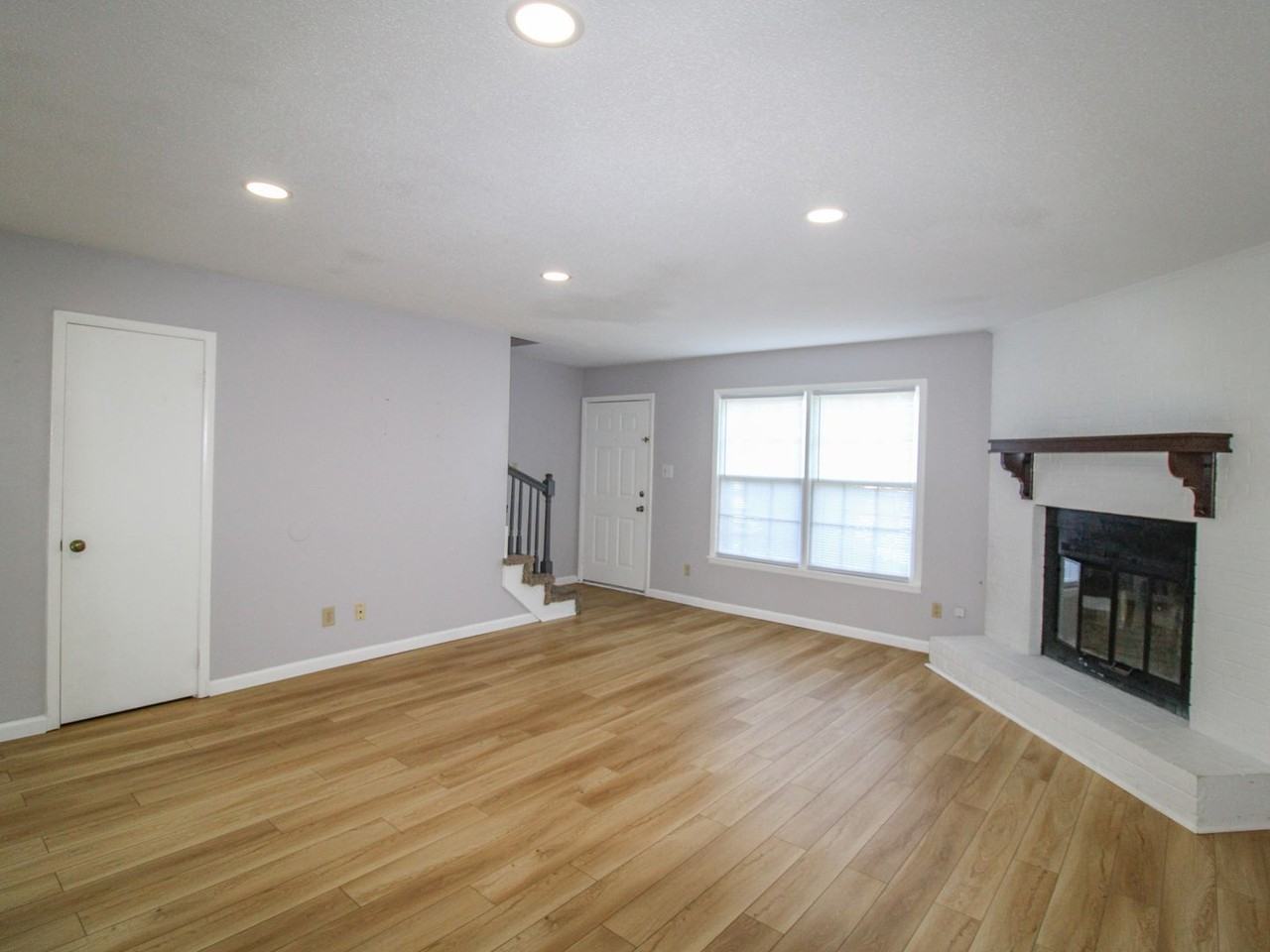 1823 Glenn St Sw - Photo 6 of 26