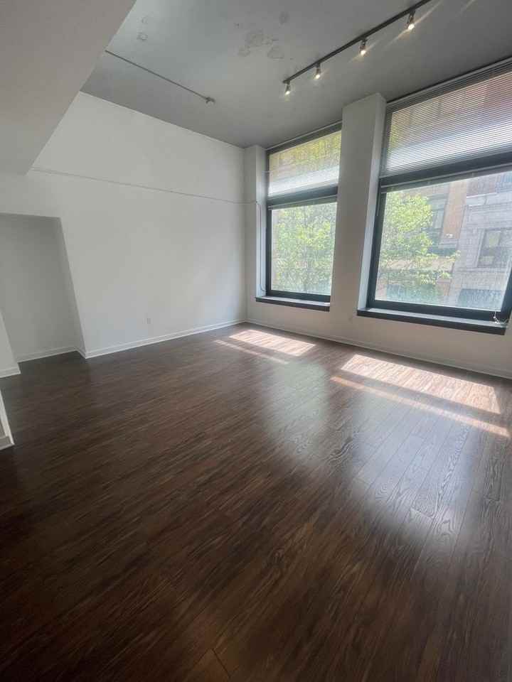 Lando Lofts - Photo 3 of 43