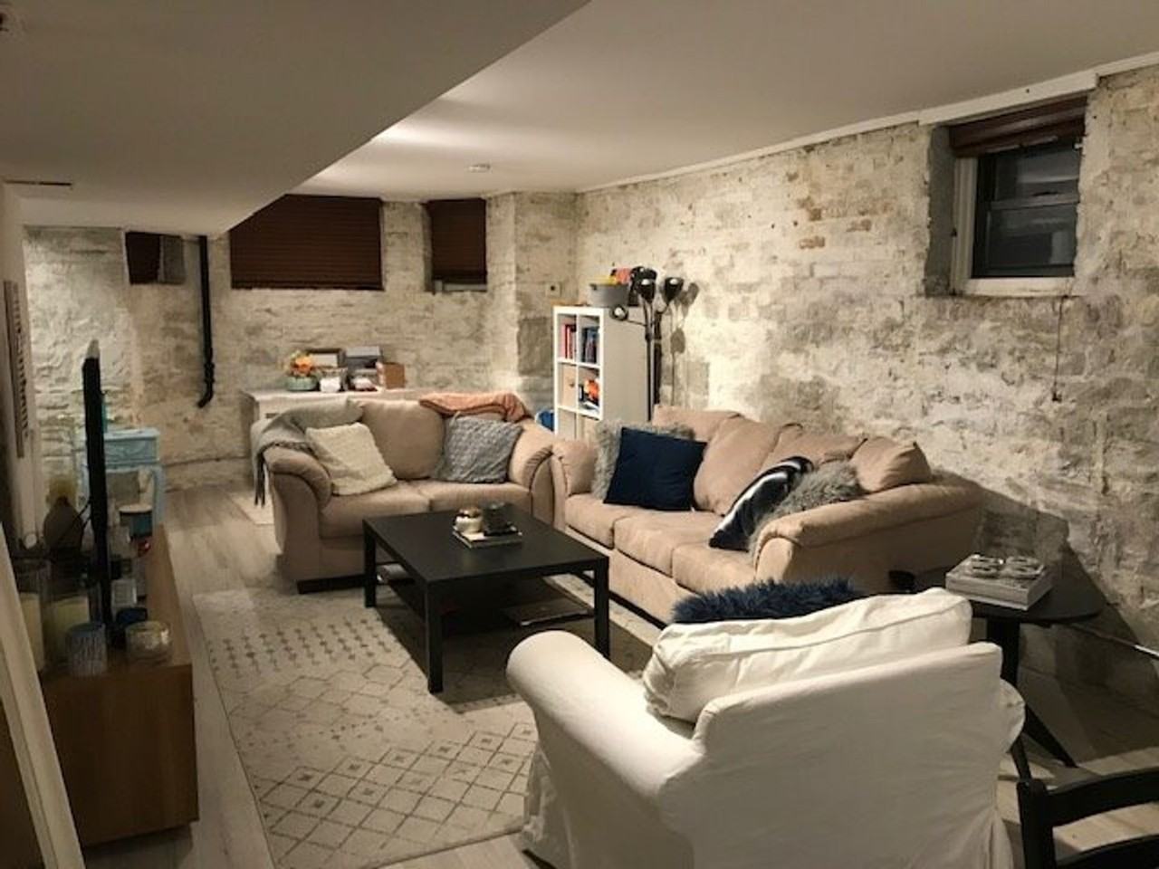 1844 Orleans - Photo 3 of 19