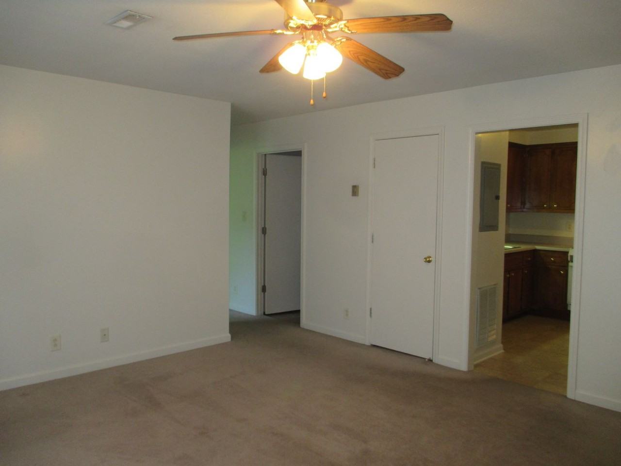 Waters Edge Drive-1851 - Photo 2 of 9