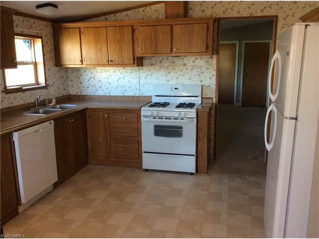 14796 Zane Rd - Photo 2 of 12