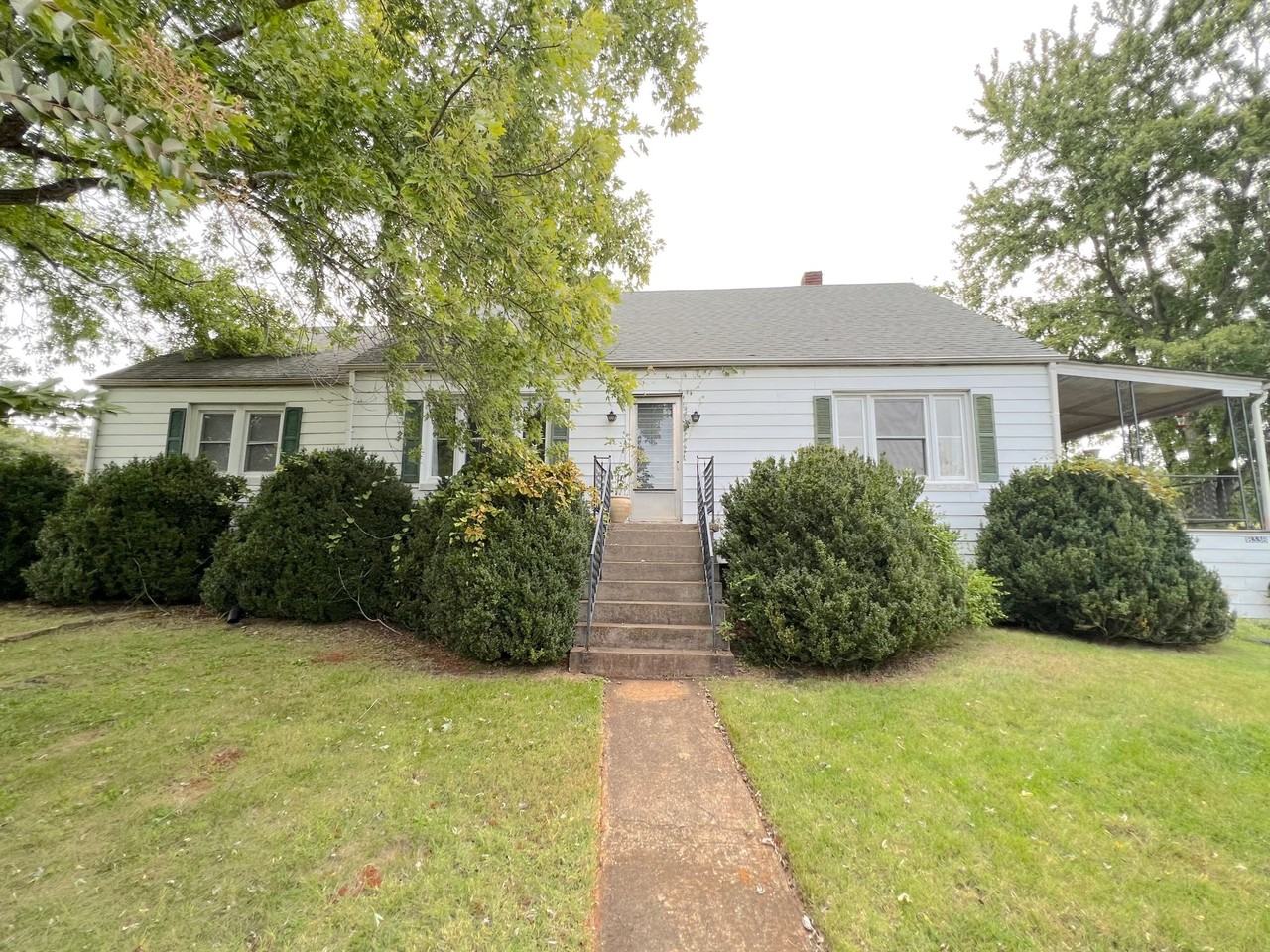 Arcadia Farm Rentals - Photo 2 of 6