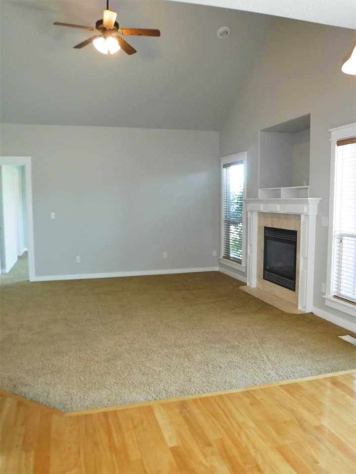 4432 N Kilee Ave - Photo 7 of 33