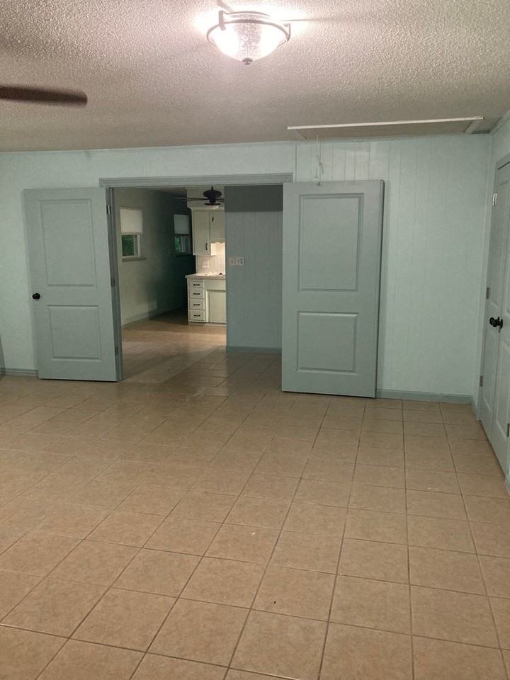 1701 Taylor Ave - Photo 2 of 15