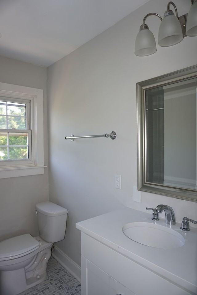 256 W Beidler Rd - Photo 7 of 9