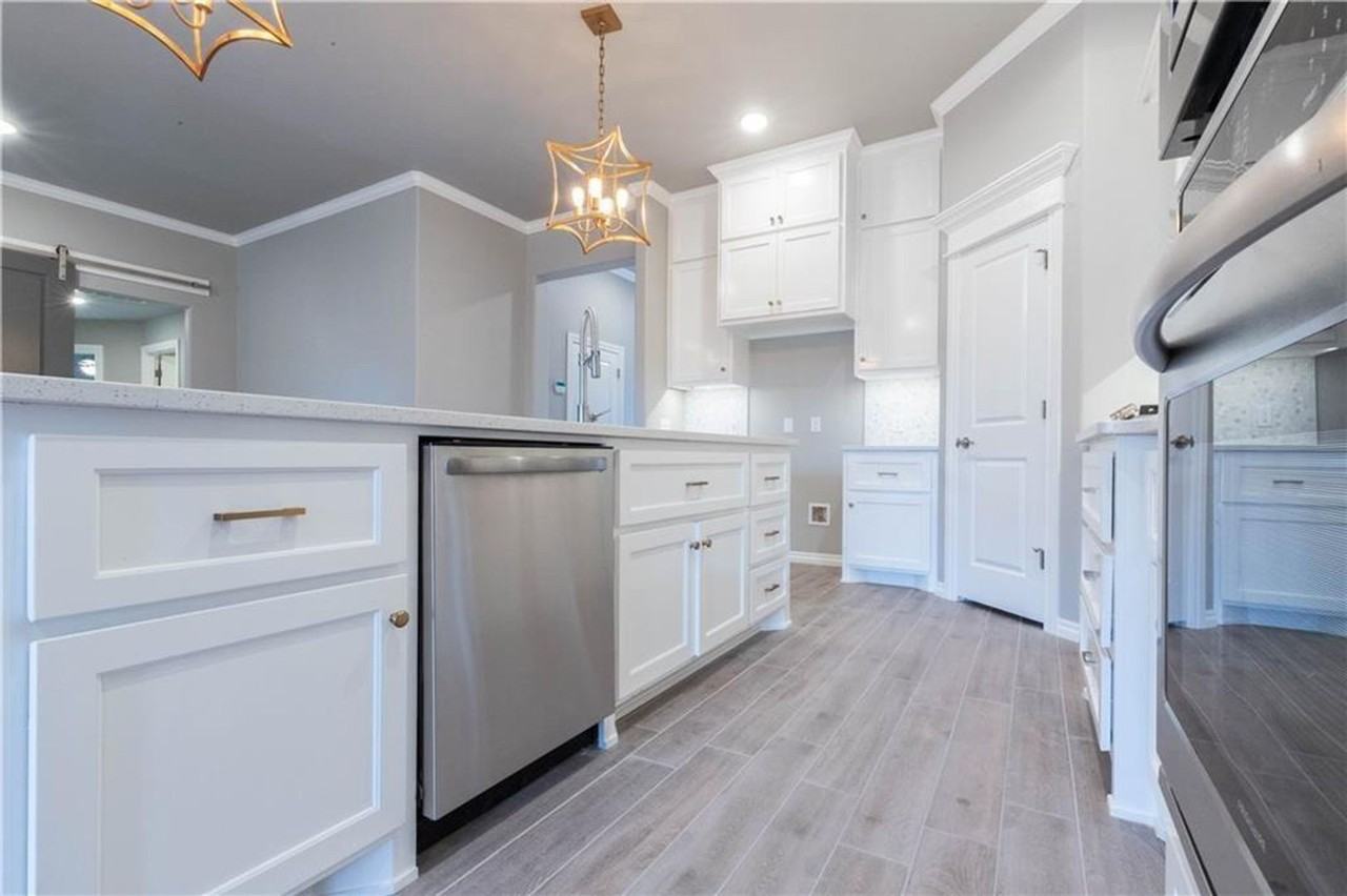 7925 Sweetgum St - Photo 5 of 27